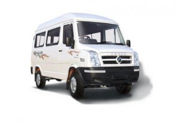 13 seater tempo traveler rental price